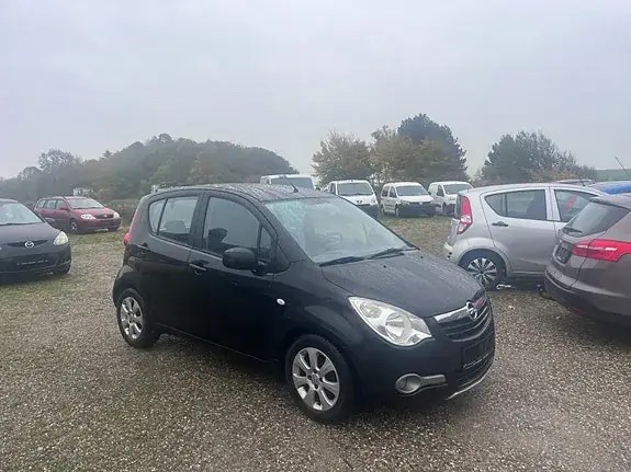 Opel Agila 2008 photo 2