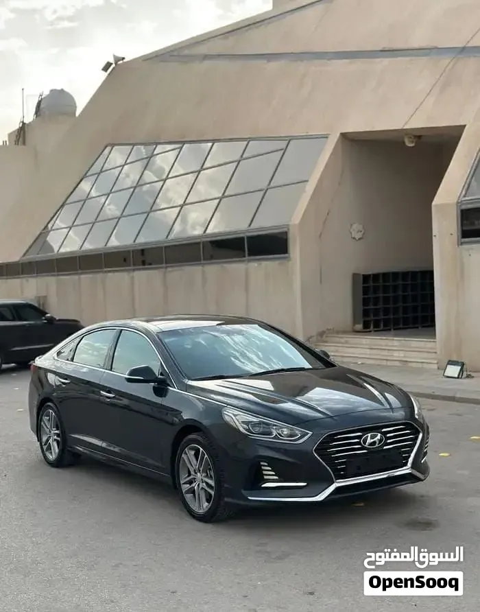 Hyundai Sonata 2018 photo 2