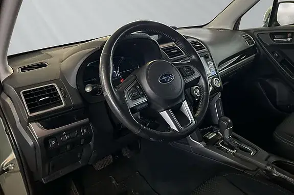 Subaru Forester 2016 photo 4