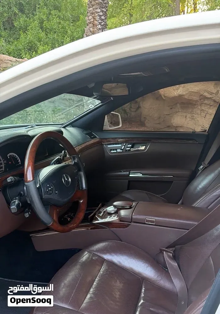 Mercedes-Benz S-Class 2010 photo 4