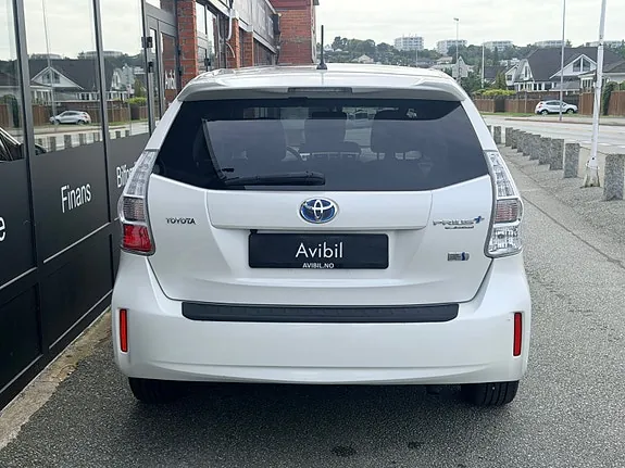 Toyota Prius 2012 photo 4