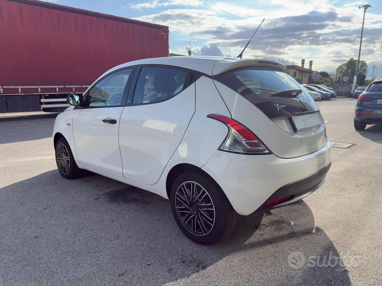 Lancia Ypsilon 2019 photo 5