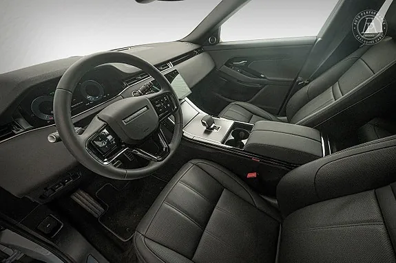 Land Rover Range Rover Evoque 2026 photo 5