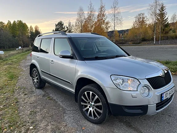Skoda Yeti 2012 photo 2