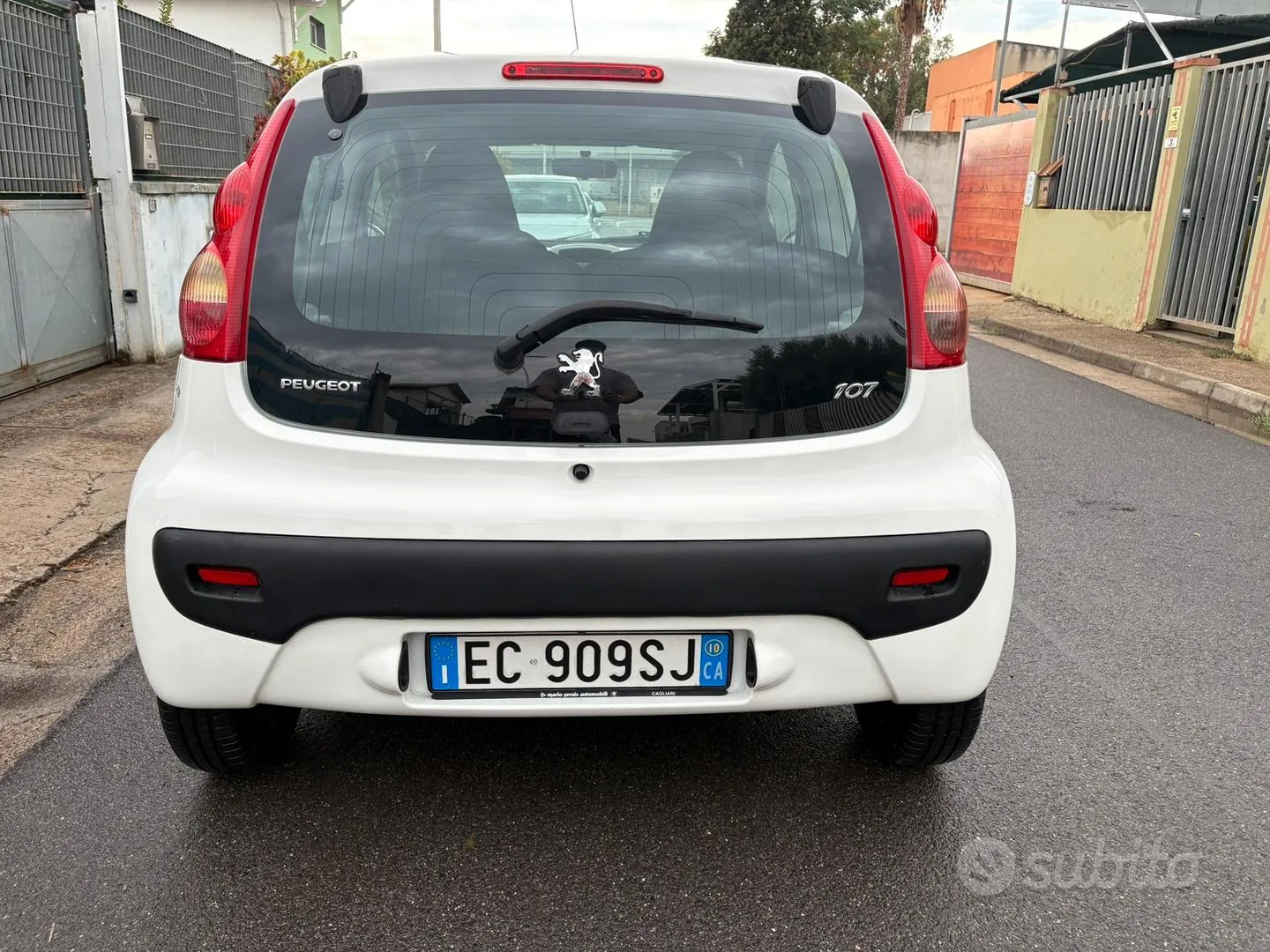Peugeot 107 2010 photo 4