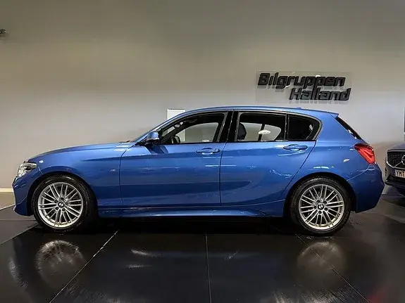 BMW 118I 2019 photo 2
