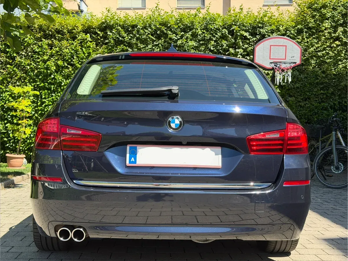 BMW 5 Series 2016 photo 2