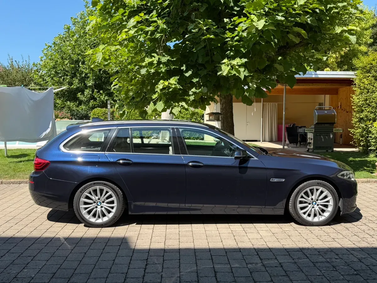 BMW 5 Series 2016 photo 3