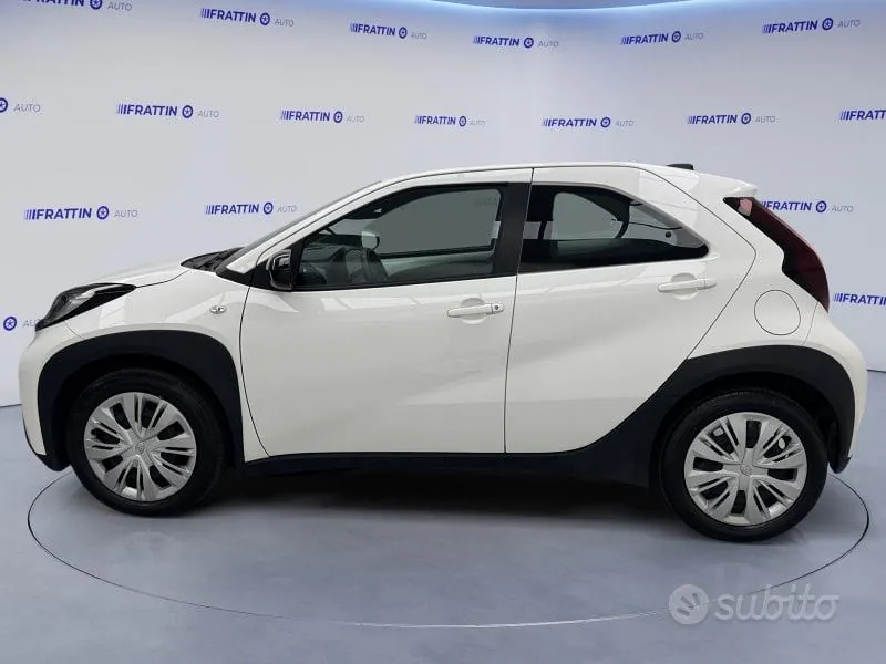 Toyota Aygo 2025 photo 2
