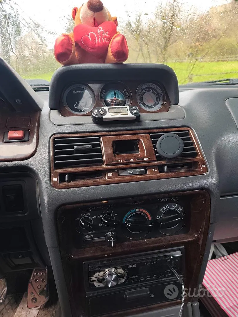 Mitsubishi Pajero 2001 photo 3