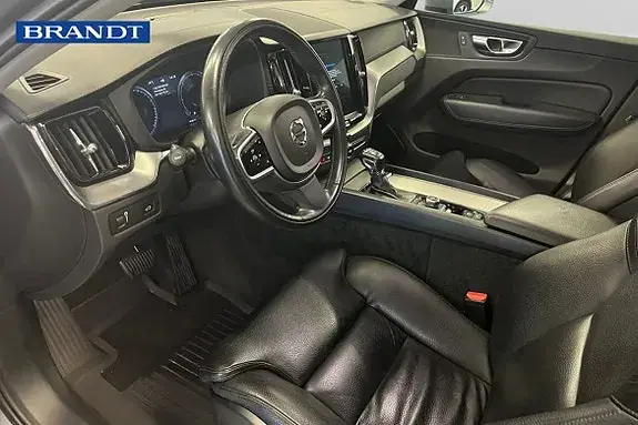 Volvo Xc60 2019 photo 5