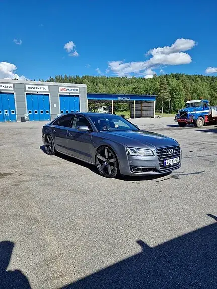 Audi A8