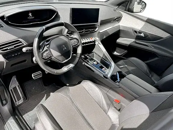 Peugeot 5008 2023 photo 5