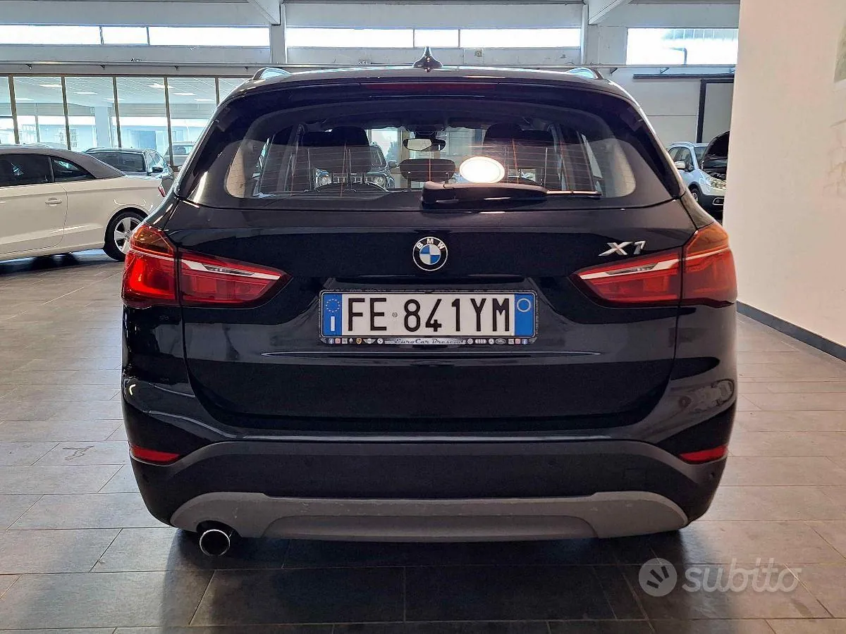 BMW X1 2016 photo 4