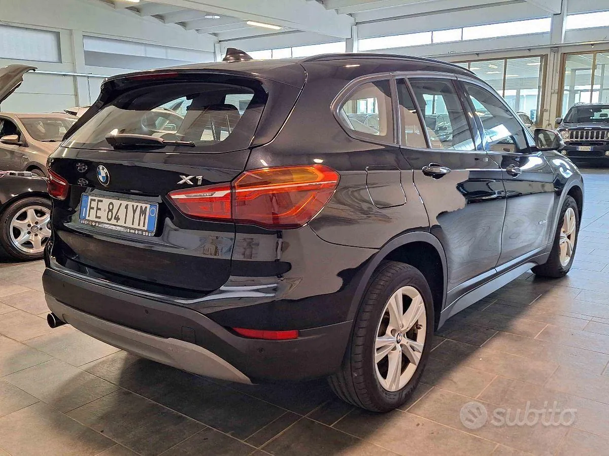 BMW X1 2016 photo 3