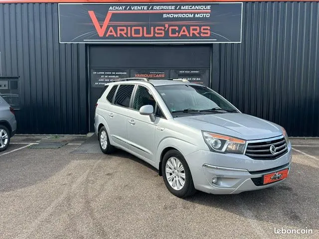 KG Mobility Rodius