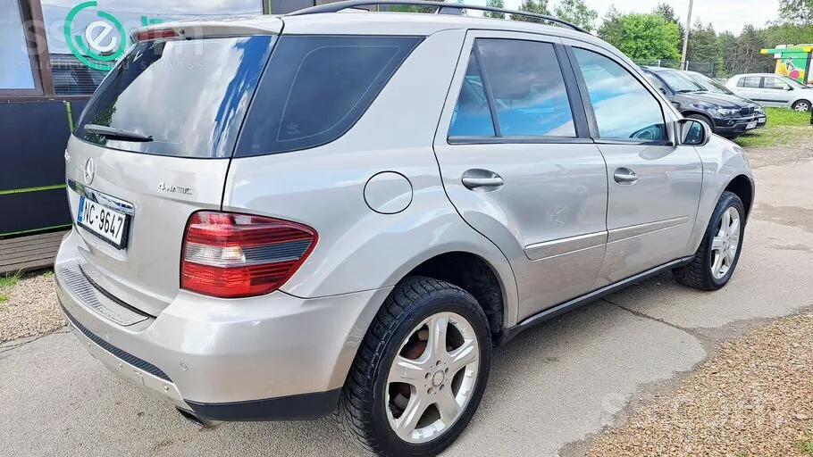 Mercedes-Benz Ml Class 2006 photo 2