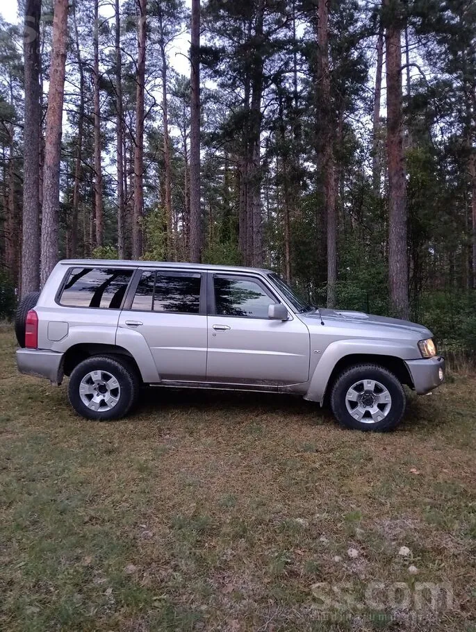 Nissan Patrol 2006 photo 2