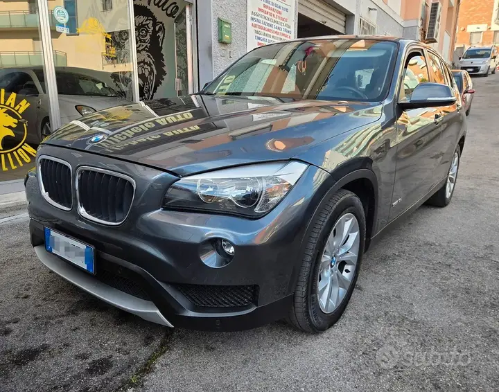 BMW X1 2013 photo 2