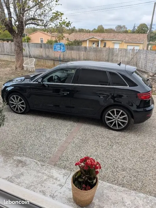 Audi A3 2019 photo 3