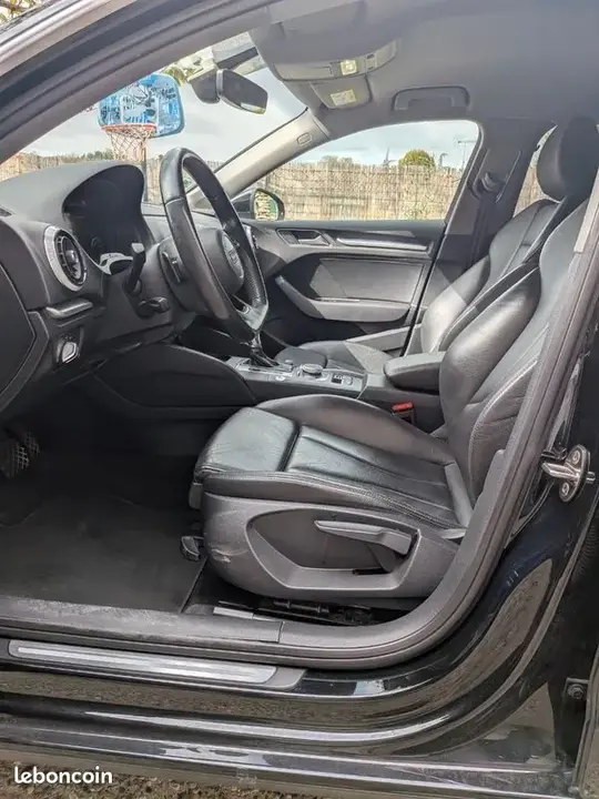 Audi A3 2019 photo 2