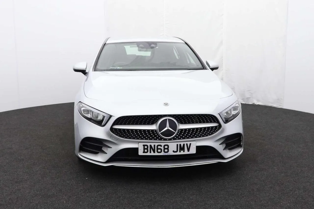 Mercedes-Benz A-Class 2018 photo 2