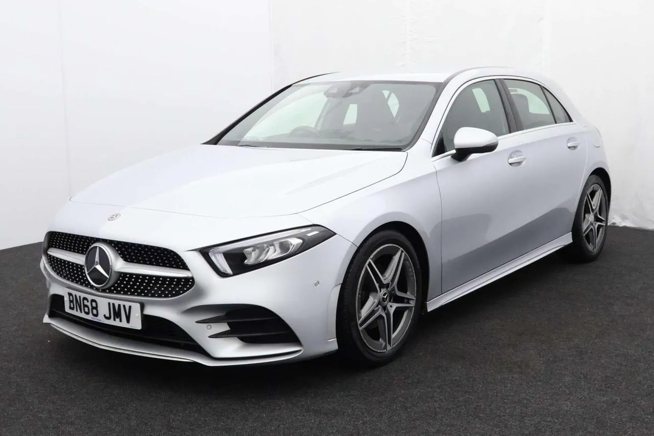 Mercedes-Benz A-Class 2018 photo 3