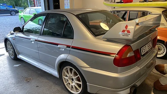 Mitsubishi Lancer