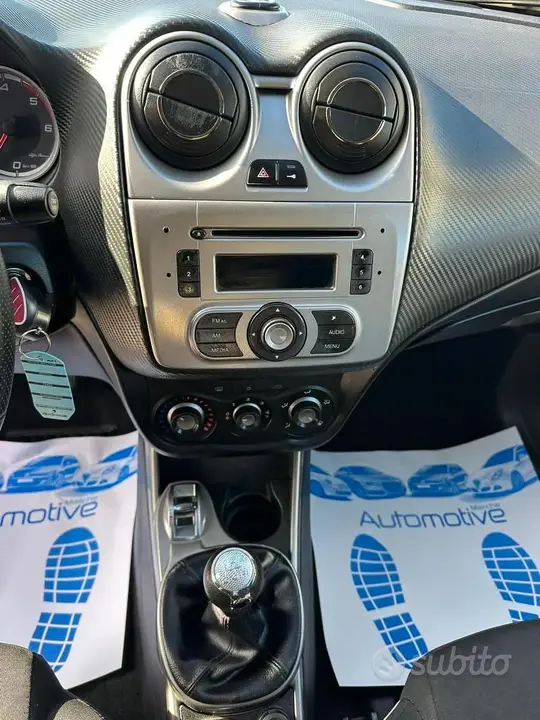 Alfa Romeo Mito 2013 photo 2