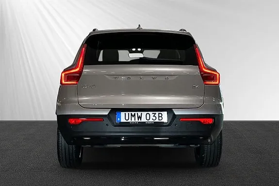 Volvo Xc40 2025 photo 2