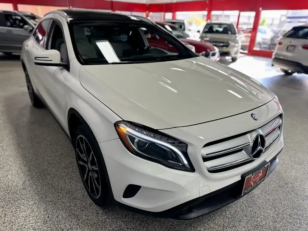 Mercedes-Benz Gla 2017 photo 3