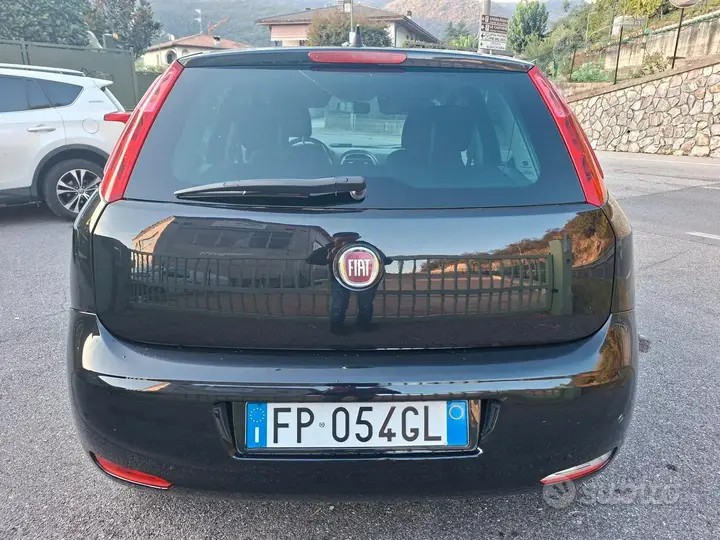 Fiat Punto 2018 photo 5