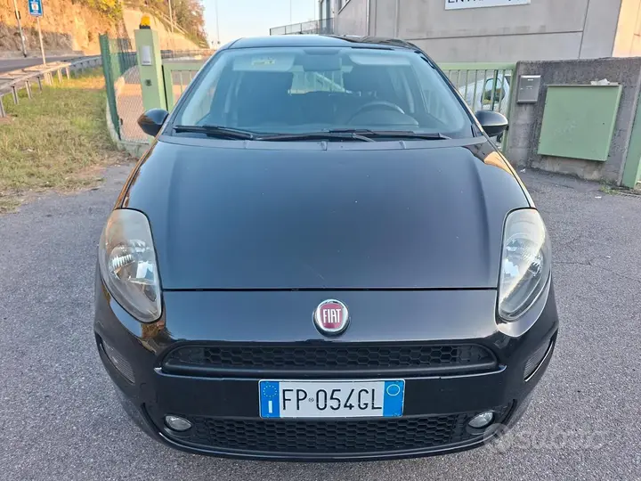 Fiat Punto 2018 photo 2