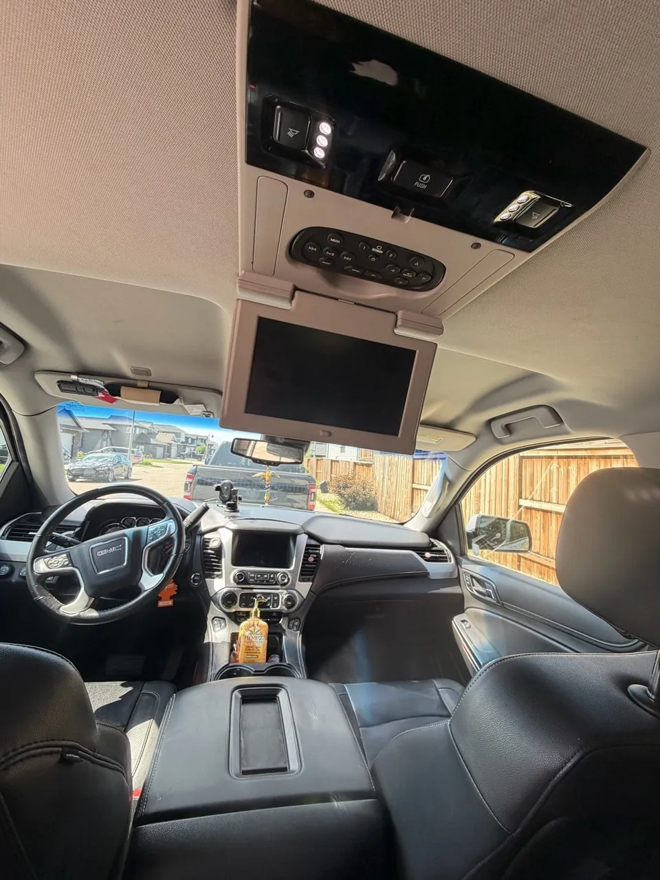 GMC Yukon 2015 photo 5