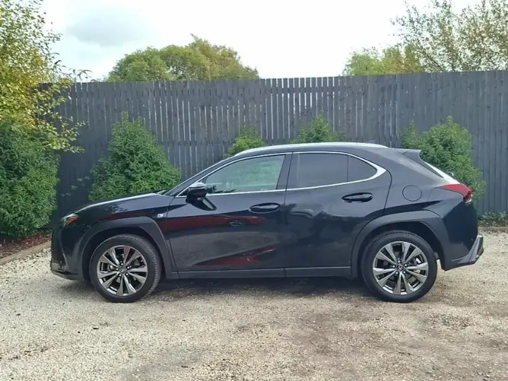 Lexus Ux 2023 photo 4