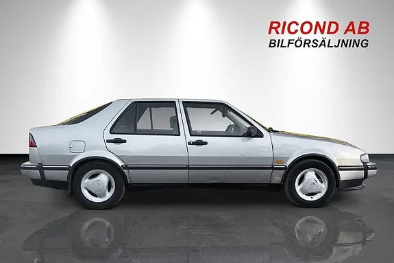 Saab 9000 1997 photo 2