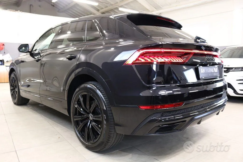 Audi Q8 2021 photo 4