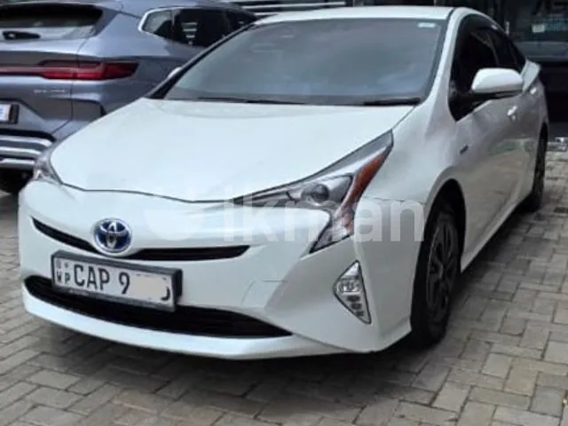 Toyota Prius 2016 photo 2