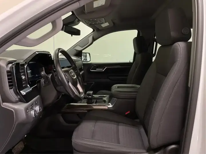 GMC Sierra 1500 2022 photo 3