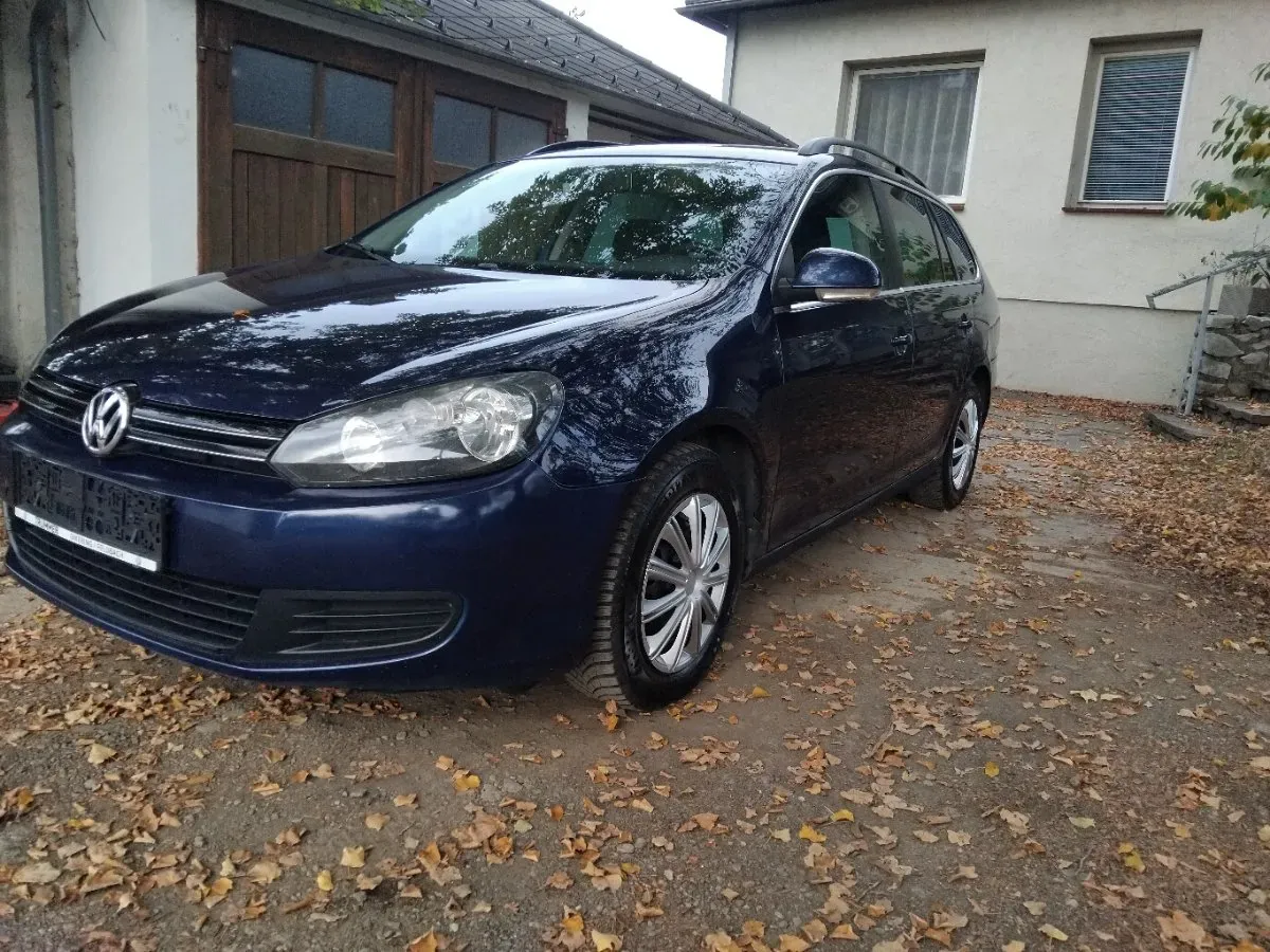 Volkswagen Golf 2012 photo 2