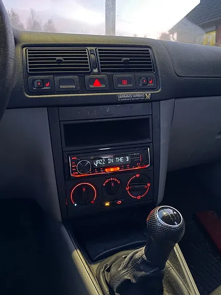 Volkswagen Golf Iv 2002 photo 2