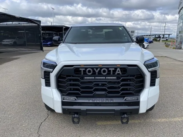 Toyota Tundra 2026 photo 2