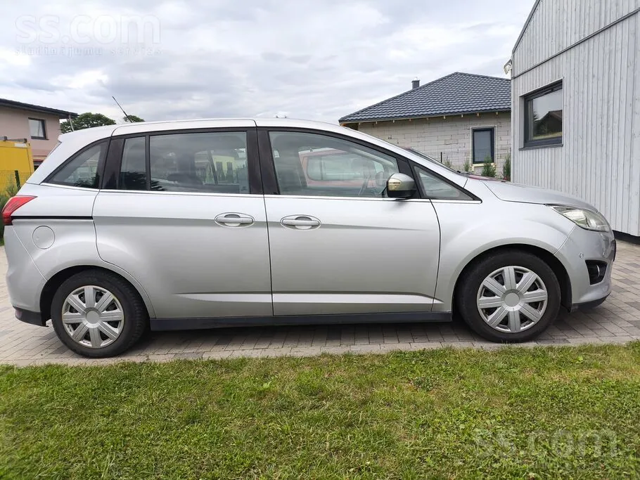 Ford Grand C-Max 2015 photo 2