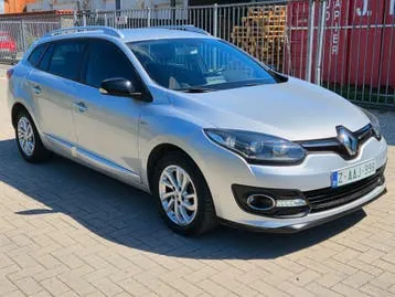 Renault Mégane 2015 photo 3