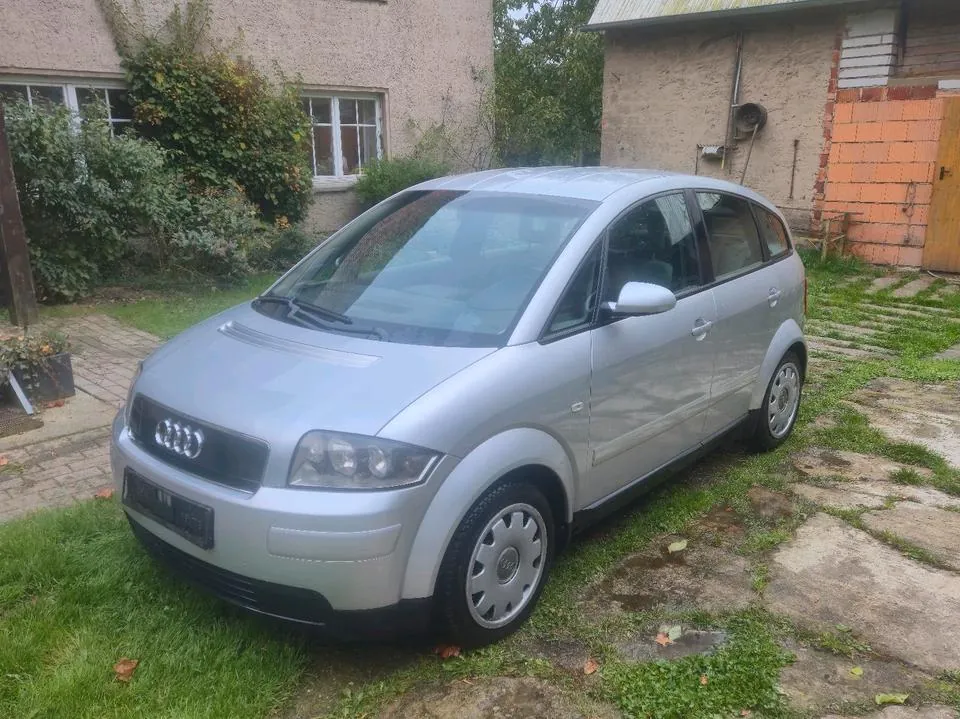 Audi A2