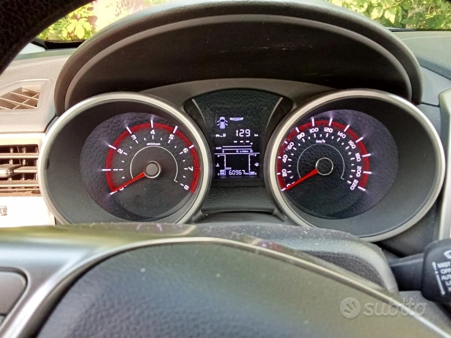 KG Mobility Tivoli 2018 photo 3