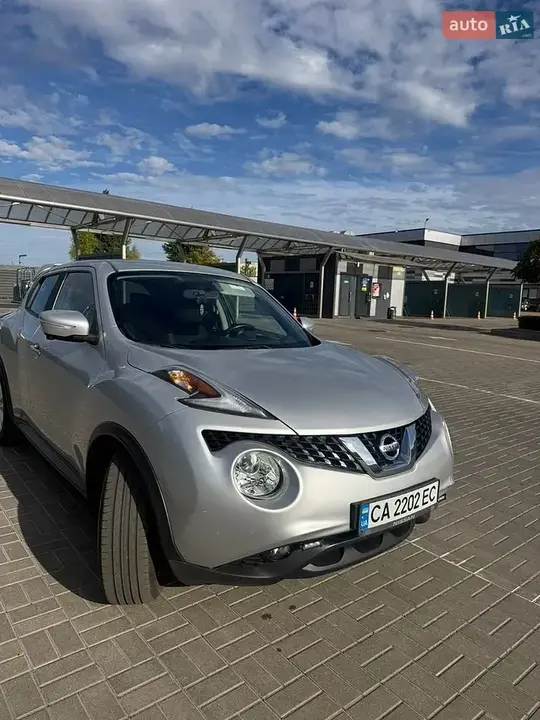 Nissan Juke 2015 photo 2