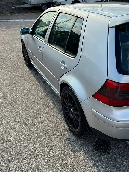 Volkswagen Golf Iv 2003 photo 3
