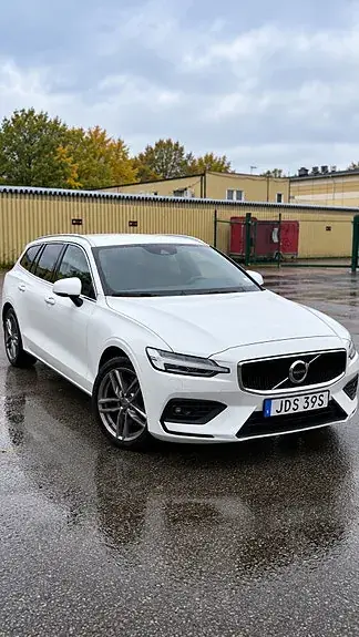 Volvo V60 2020 photo 2