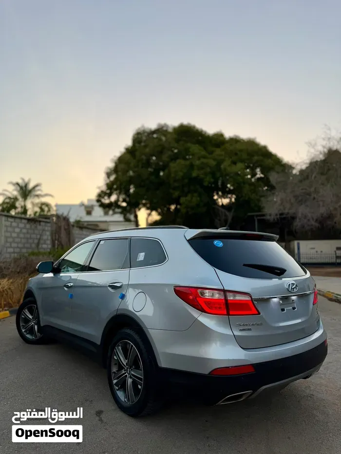 Hyundai Santa Fe 2016 photo 3